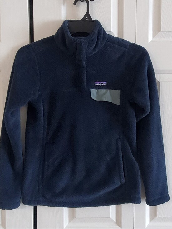 Patagonia Tops - PATAGONIA RE TOOL SNAP T PULLOVER FLEECE. NAVY BLUE SNALL. LONG SLEEVE. FALL